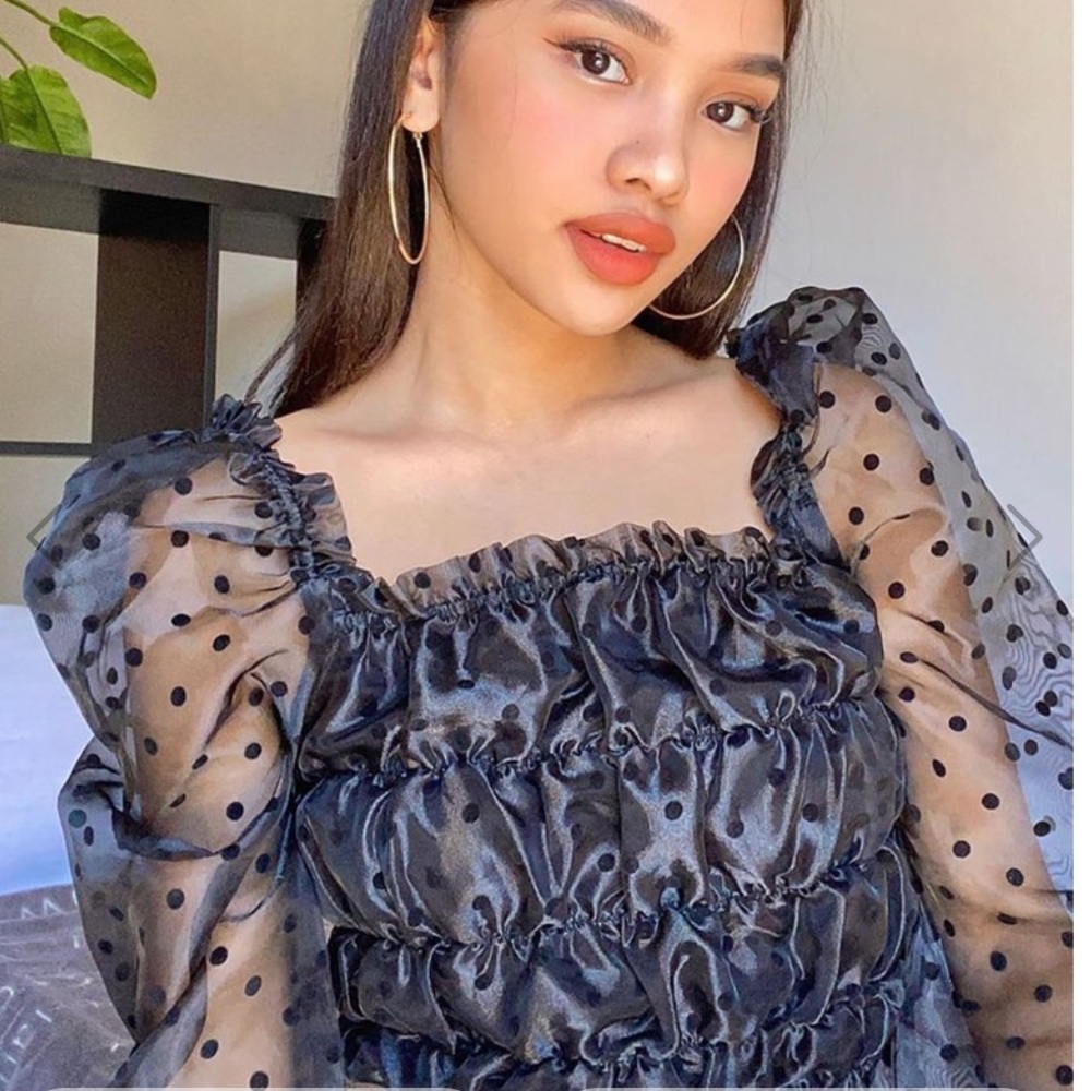 New black polka dot mesh crop top